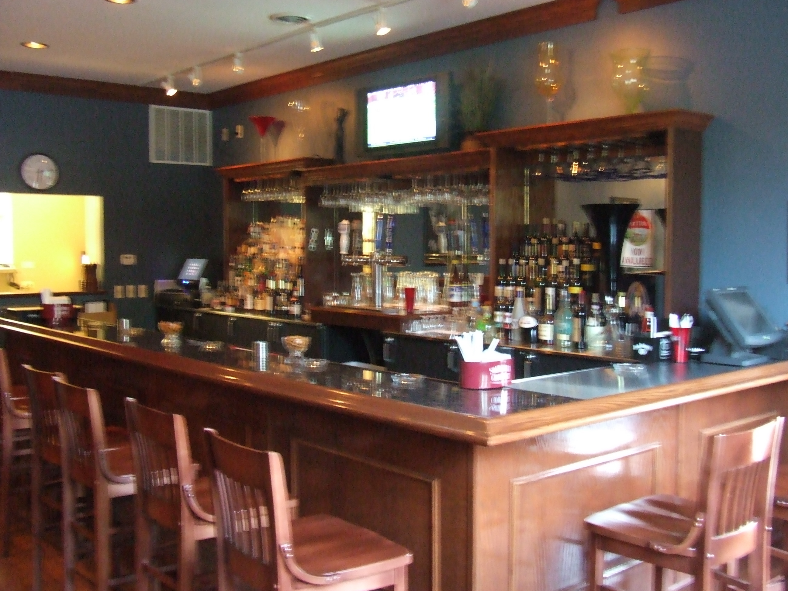 bar4.jpg